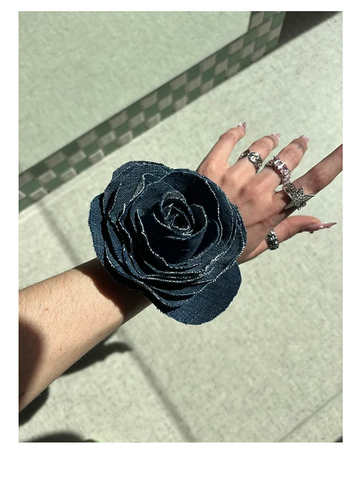 Fleur en Jean Upcyclé