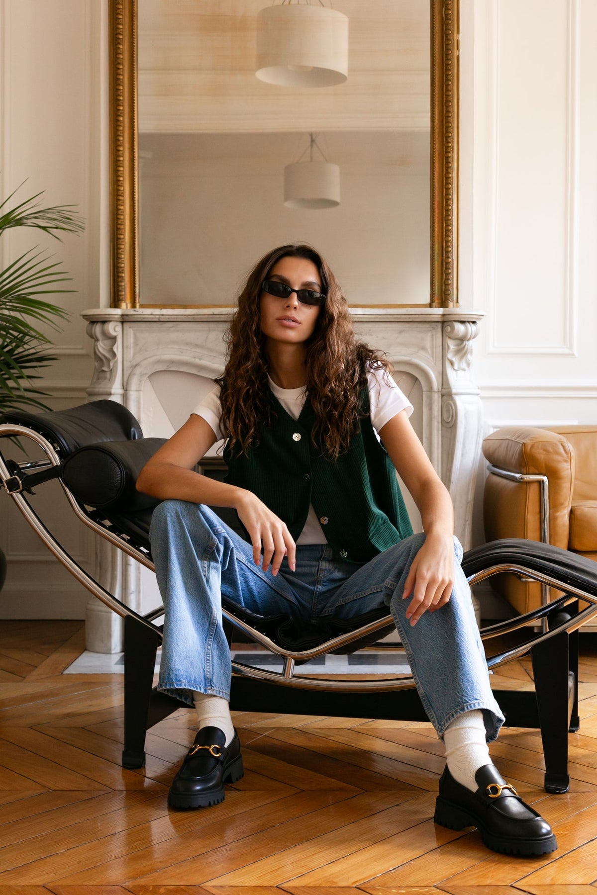 Gilet en velours côtelé Bobby, détail des finitions, tissu upcyclé 100 % coton issu d’un stock dormant d'une maison de luxe